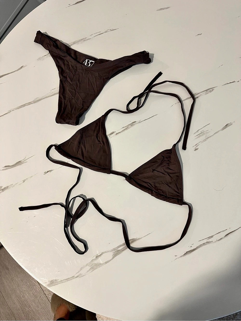 437 cheeky bikini set